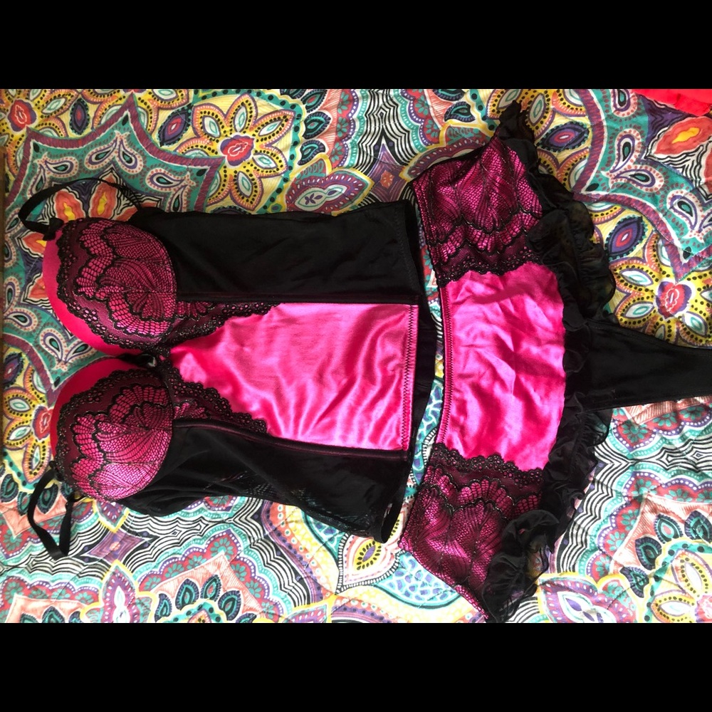Passion forever lingerie nwot